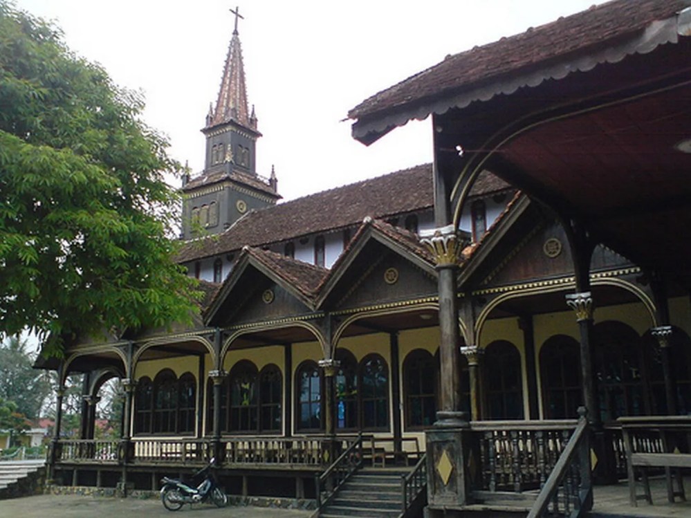 WOODEN CHURCH OF KON TUM - Sheet2